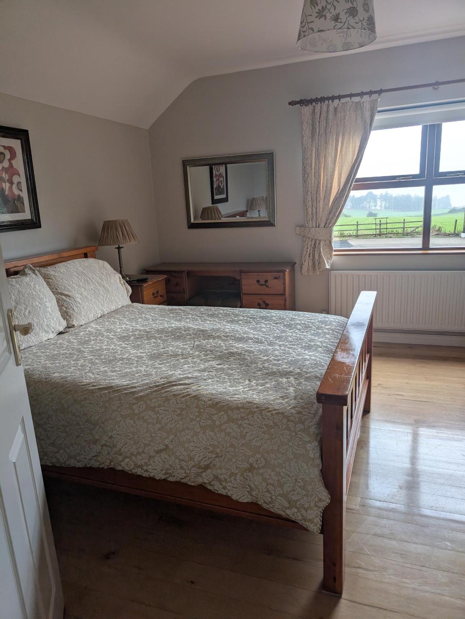 Clare House Bed & Breakfast Ballycastle Ngoại thất bức ảnh